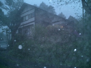 雨の中東伊豆T邸の打ち合わせだった