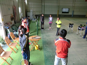 第２回合コンテニス