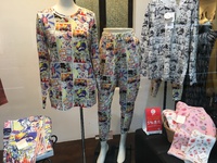 アメコミ柄のツモリチサトのルームウエアはインパクト大！！！