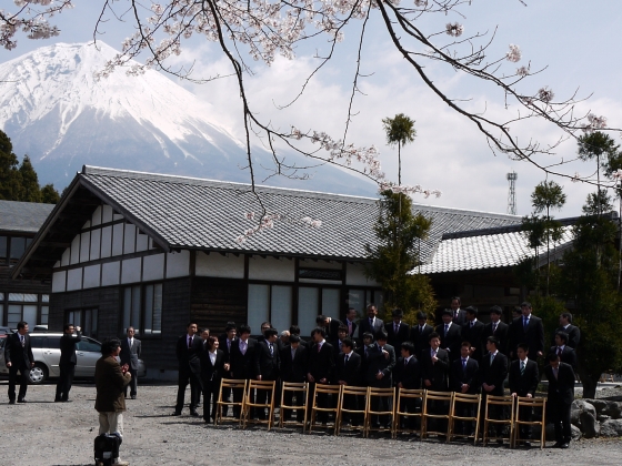 桜・富士山・新入生