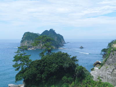 今朝の　三四郎島へ☆波の道☆