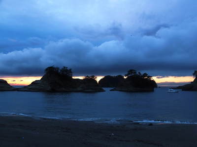 堂ヶ島　夕覧船を終えて―　