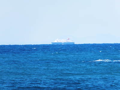 駿河湾に☆にっぽん丸☆でっけー
