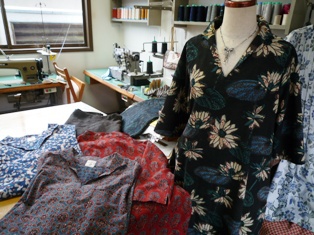 今週は　インド更紗服（展示会用）