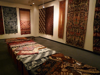 第５回『インドネシアのバティック展』前日ナリ～♪