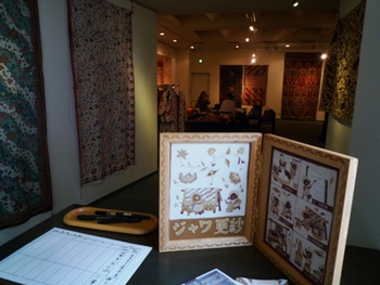 バティック展示会