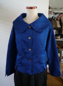 袋帯で作る服、出来上がり～♪