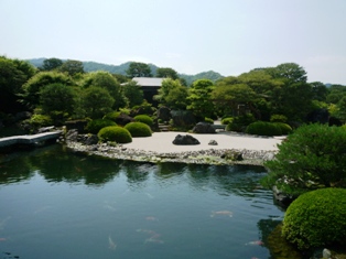 さて足立美術館、そして京都東寺