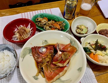 週末も　ステイホーム。