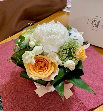 バティックのテーブルクロス。