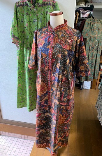 バティックワンピース完成~♪。