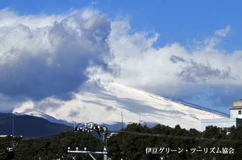 12/17三島駅から富士