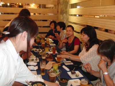 昨夜は団塊創業塾定例会で学びあいました。そして二次会へ