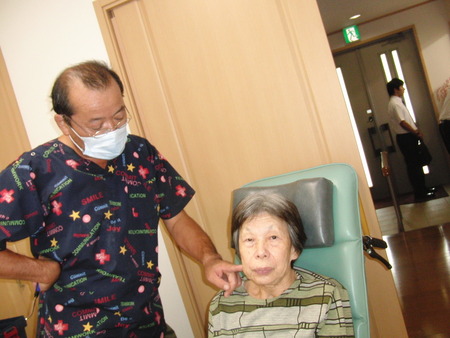 昨日は太田歯科の先生が訪問診療をしてくださいました