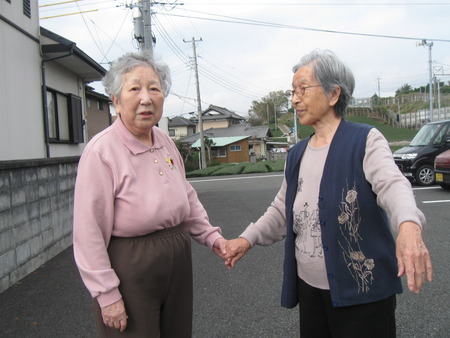 ランチのお手伝いと散歩