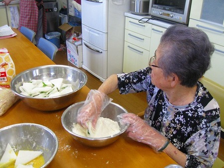 今日のランチは白はんぺんのフライです。美味しいよ♪