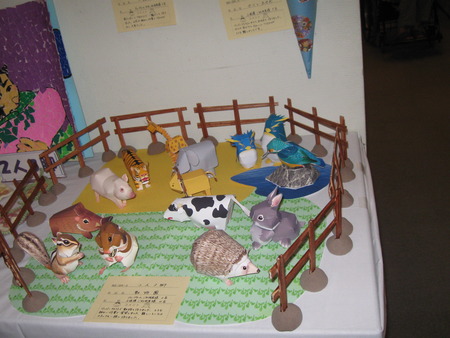 今日から富士市福祉展です。作品の見学に行ってきました♪