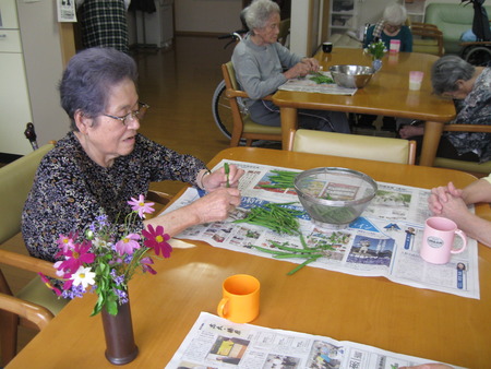 生活リハビリ・さやンゲンのすじとりを皆さんさんで