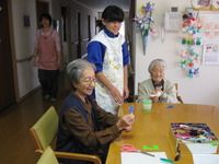 中学生の皆さんと午後はレクで楽しみました