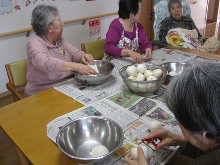 かぶをたくさんいただきました。新鮮なうちに酢漬けにしましょう