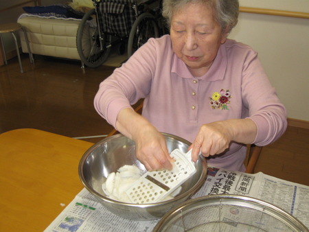 かぶをたくさんいただきました。新鮮なうちに酢漬けにしましょう