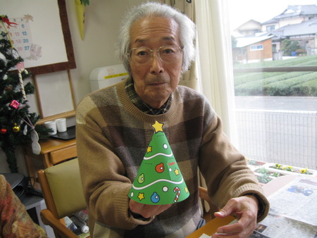 作って遊ぼう！ペーパークラフト・クリスマスツリーを作ろう！