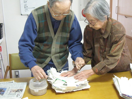 牛乳の秋パックはエコ活動に回します