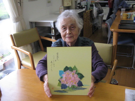 紫陽花のちぎり絵が完成しました