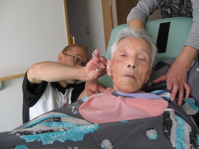 床屋さんのボランティア