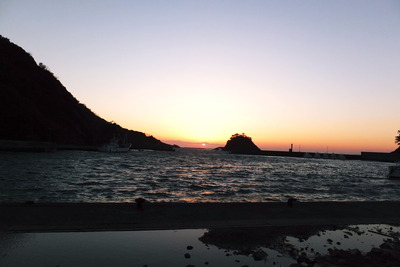 夕陽探して　行ったり来たり！