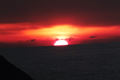 うわぁ－来たぁー　だるま夕陽？