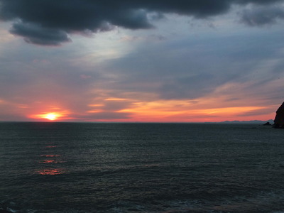 夕陽が夕焼けになった瞬間！
