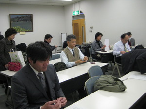 静岡県：協働の底力組が事例発表会の話し合い