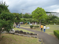 三島市：坂下公園の清掃活動を行いました。