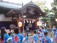 三島市：清水町八幡神社の祭典「やすのりバンド」の演奏会：