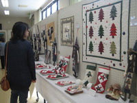 三島市芙蓉台：市民による作品展示会を開催中です。