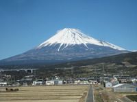 三島市：　居場所づくりは地域の人のつながりからを基本に
