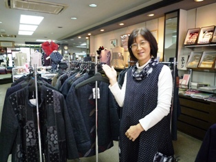 久留米絣の服、見に行ってきました。