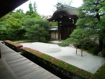 京都　永観堂の『みかえり阿弥陀』～❤