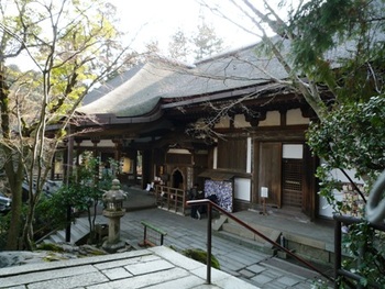 紫式部ゆかりの「石山寺」