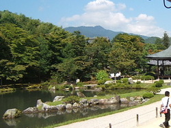 京都では天龍寺から音戸山山荘畑善へ