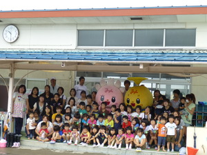 2013.6.21　松本幼稚園園庭芝生化