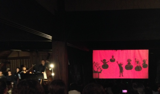 かやぶき農家の癒しの音楽会 in 旧稲垣邸　素晴らしい演奏と影絵と朗読の世界