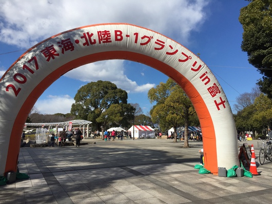 B-1グランプリin富士　大盛況でしたね。富士山も顔を見せ、本当によかったですね。