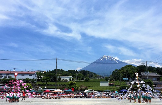 小学校の運動会、感動をありがとうございました。組体操の素晴らしさに涙が出てきました