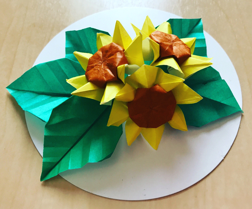 おりがみ教室いろは 暮らしを彩る折り紙 Origami 花 おりがみで今年も立体ヒマワリ