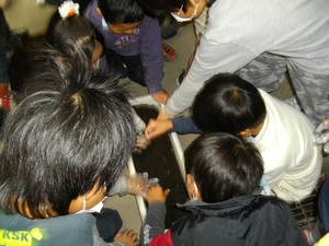 畑からー丘小学校にー生ごみ資源化講座