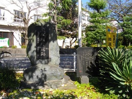 男女共同参画宣言都市の横断幕が、燦然と