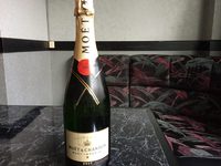 モエ エ シャンドン ブリュット アンペリアル