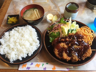 串カツ定食